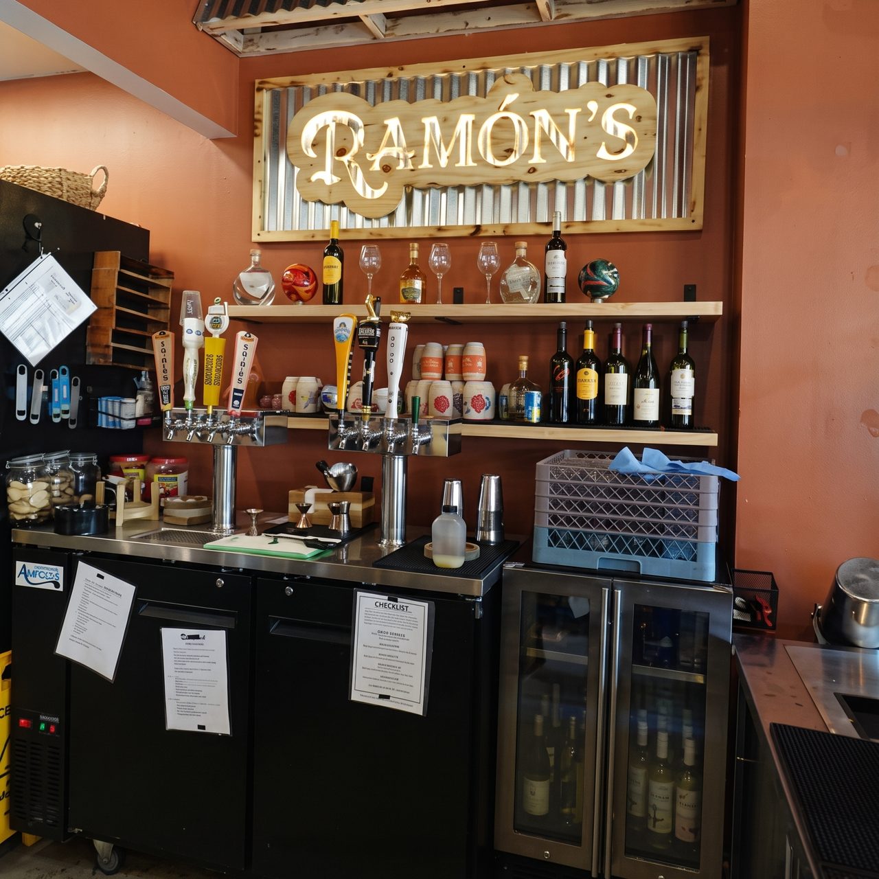 Join the Ramón's Family