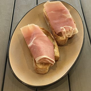 Pan Con Jamon